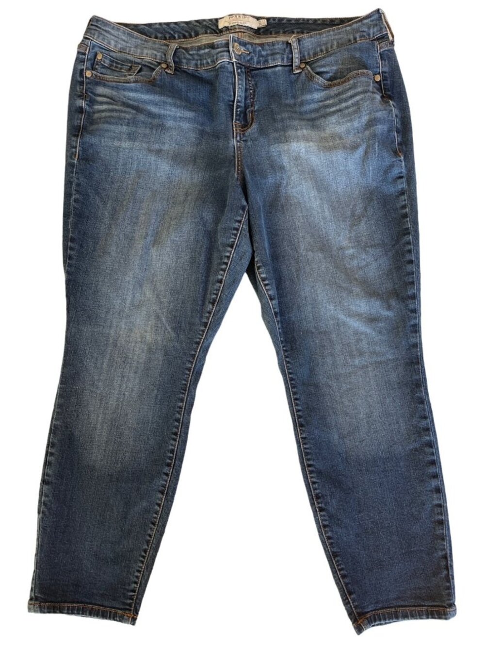 Torrid Denim Jeans Women's 20T Medium Wash Faded Crop Straight Leg Pockets